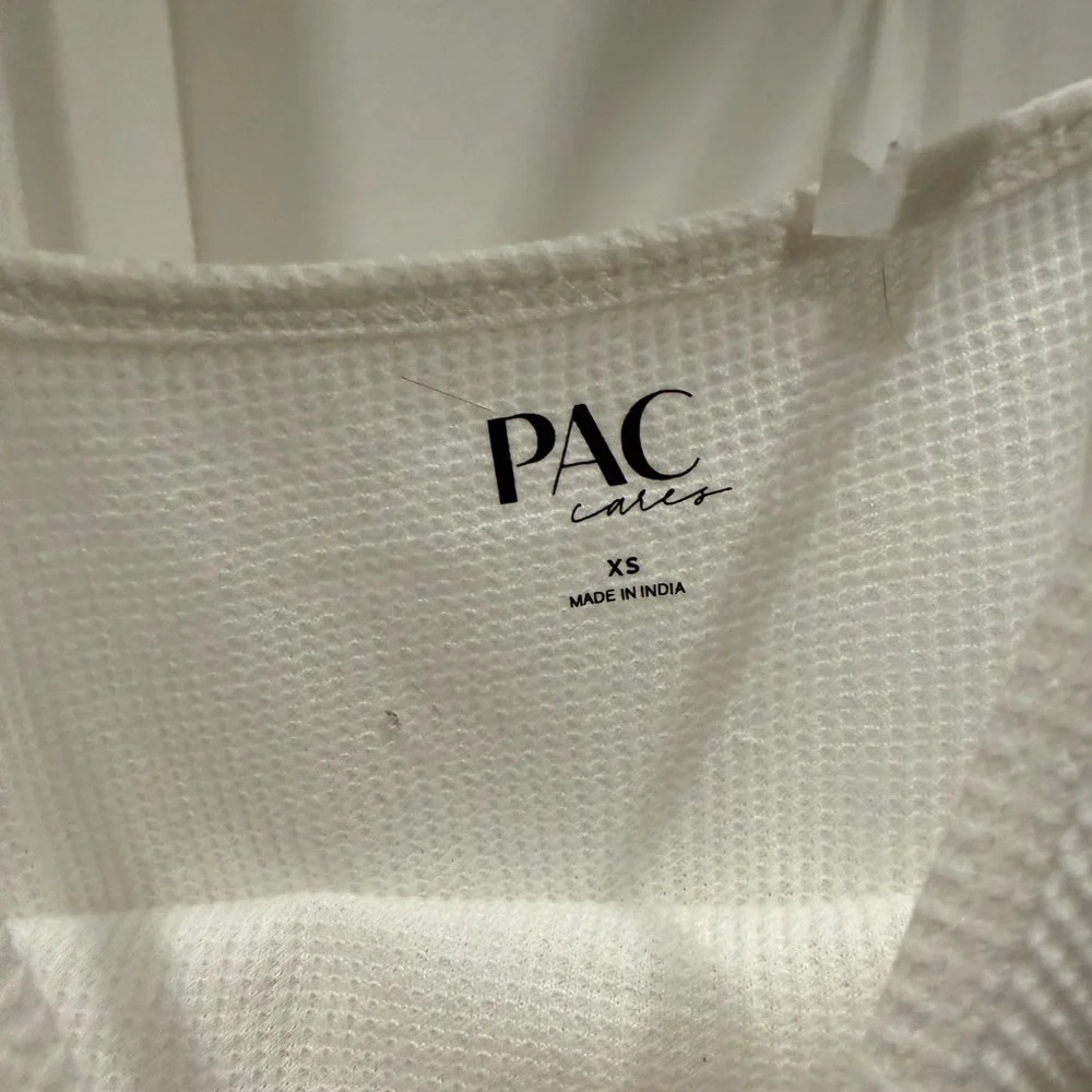 White Ribbed Tank Top - Picture 3 of 3